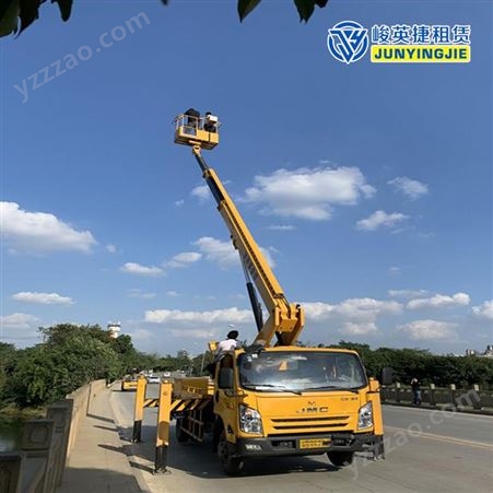 A柳州出租高空作业车 钢结构工程用22米直臂高空作业车出租