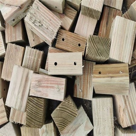 良美建材 建筑方木定尺加工不易开裂不易腐蚀